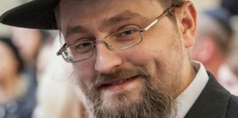 В какой-то момент я узнал, что я еврей